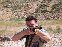 two-eyes_aim_3